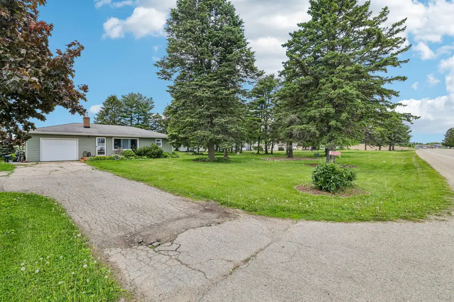 N5899 State Road 89, Lake Mills, WI 53551 - #2