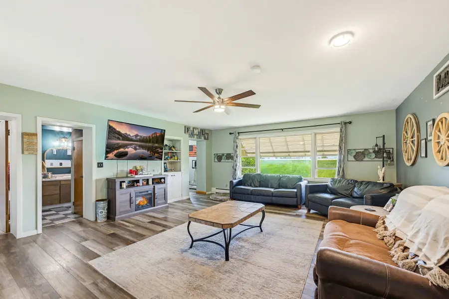 W1676 State Road 33, Herman, WI 53050 - #2