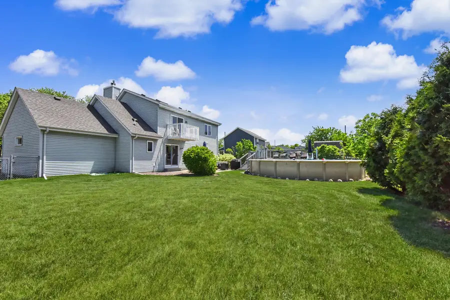 9013 S 26th St, Oak Creek, WI 53154 - #3