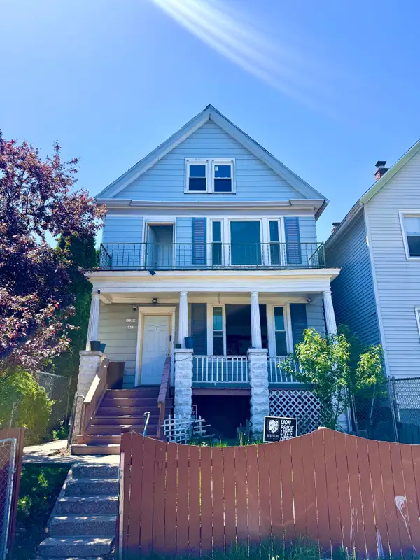 2335 S 16th St, Milwaukee, WI 53215