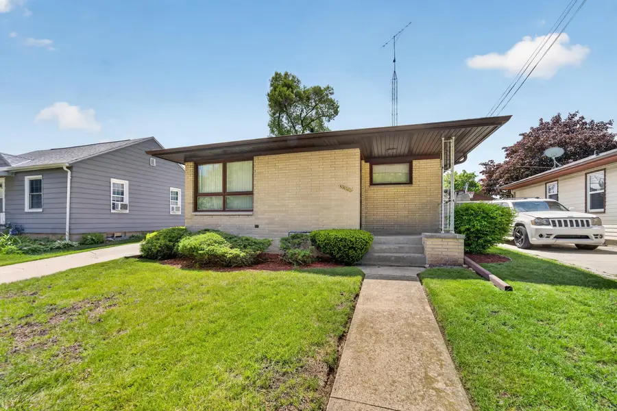 4011 19th St, Racine, WI 53405 - #2