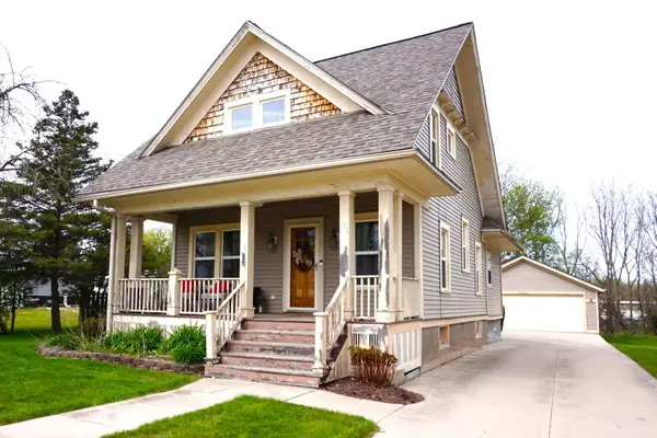 121 N Milwaukee St, Fredonia, WI 53021