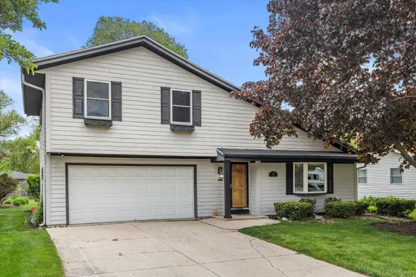 2640 Moraine Ct, Caledonia, WI 53402