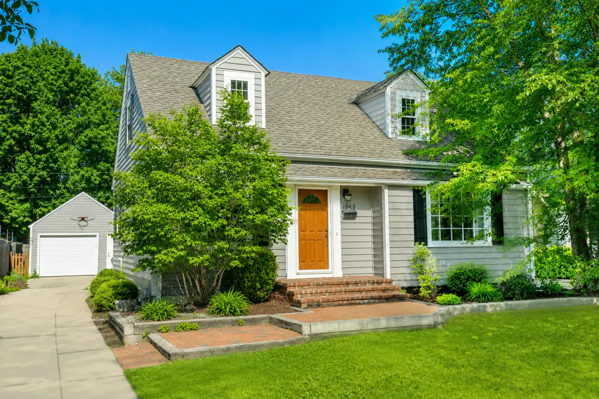 4943 N Diversey Blvd, Whitefish Bay, WI 53217 - #1