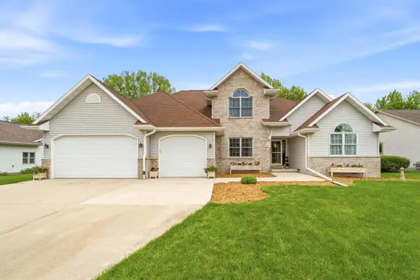 W5148 Kennedy Dr, Fond Du Lac, WI 54937
