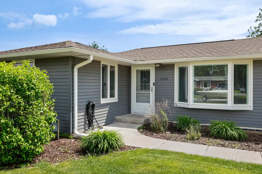 2552 Bainbridge St, French Island, WI 54603 - #2