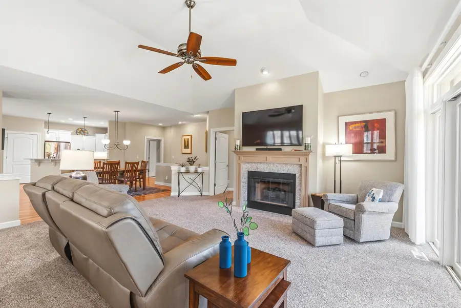 N73W13623 Claas Rd, Menomonee Falls, WI 53051 - #3