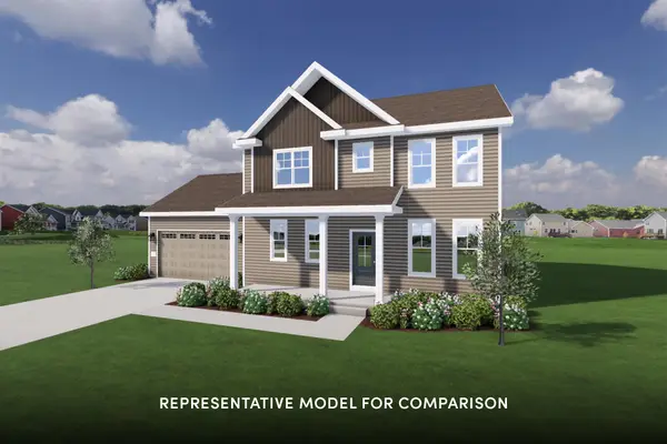 648 Standing Stone Dr, Waukesha, WI 53189