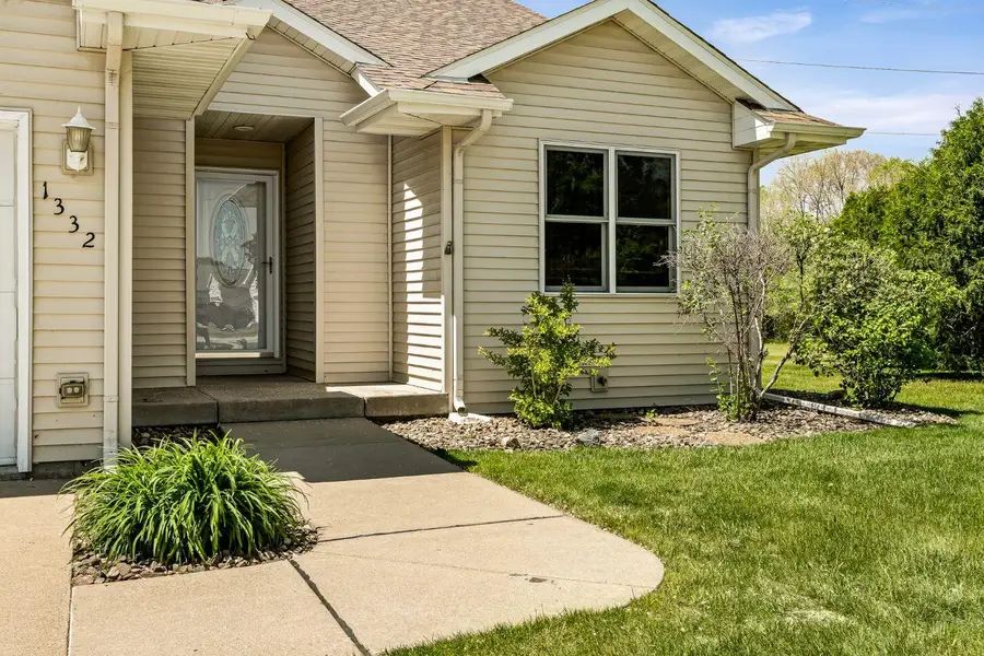 1332 Harvest Cir, Holmen, WI 54636 - #3