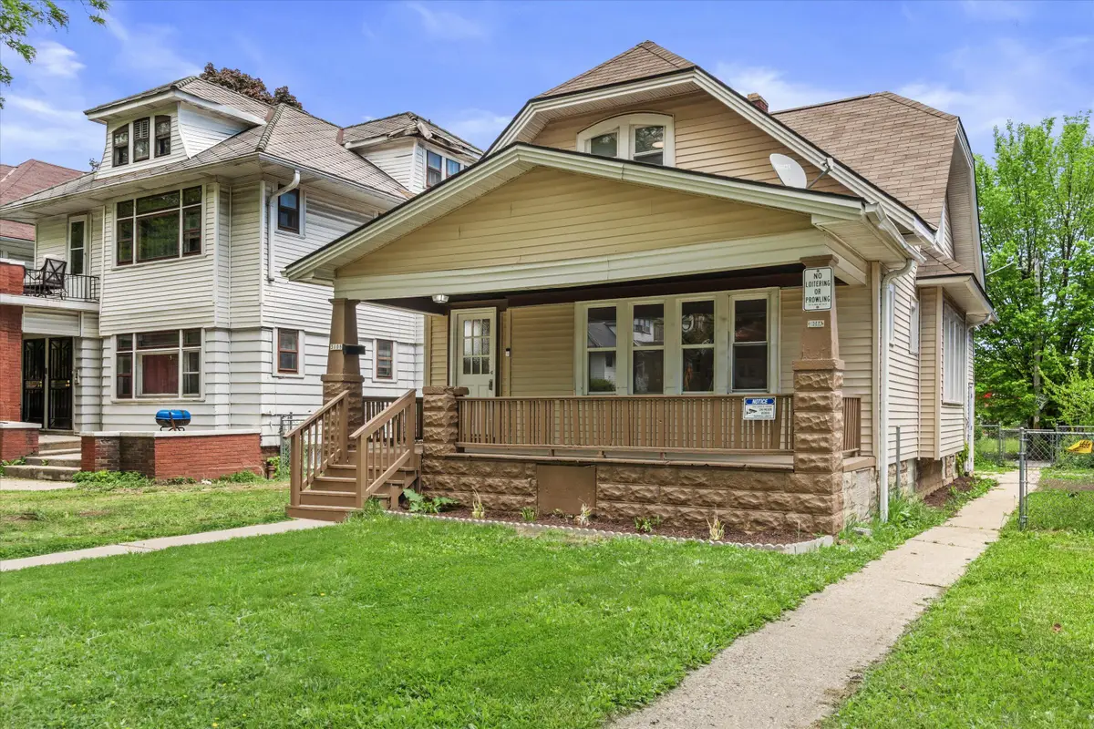3108 N 44th St, Milwaukee, WI 53216 - #1