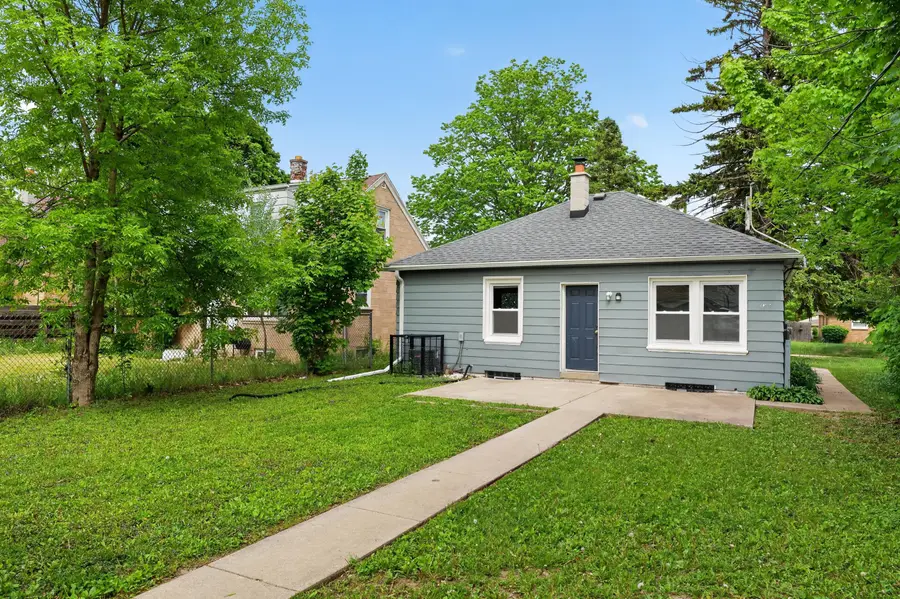 4465 N 64th St, Milwaukee, WI 53218 - #3