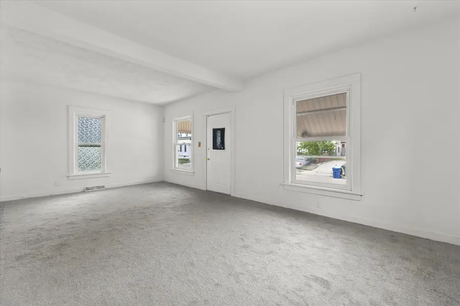 1815 Marquette St, Racine, WI 53402 - #3