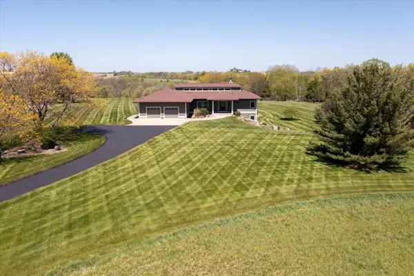 E8082 A Upper Maple Dale Rd, Viroqua, WI 54665