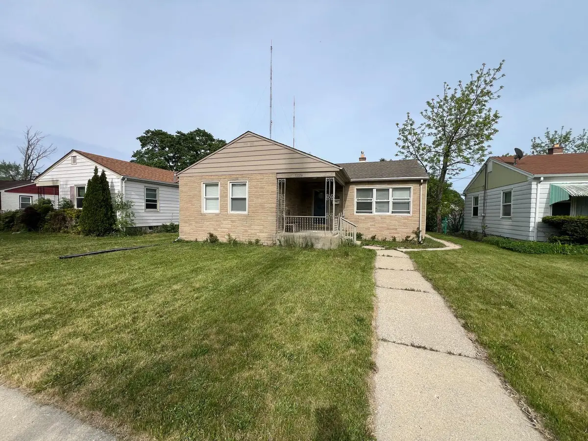 5076 N 20th St, Milwaukee, WI 53209 - #1