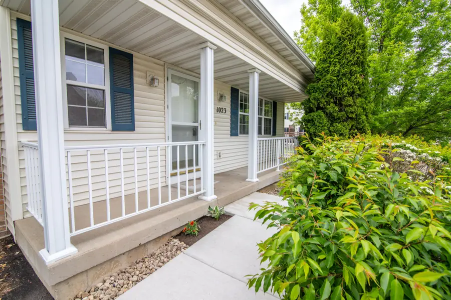 1023 Chandler Ln, Sun Prairie, WI 53590 - #3