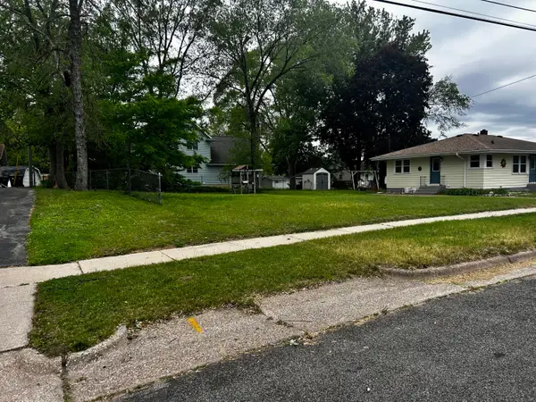 313 6th Ave N, Onalaska, WI 54650