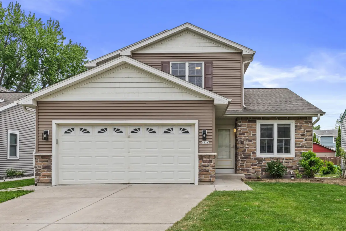 1126 S 121st St, West Allis, WI 53214 - #1