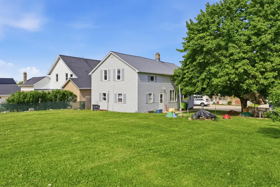 110 S 2nd Ave, Saint Nazianz, WI 54232 - #3