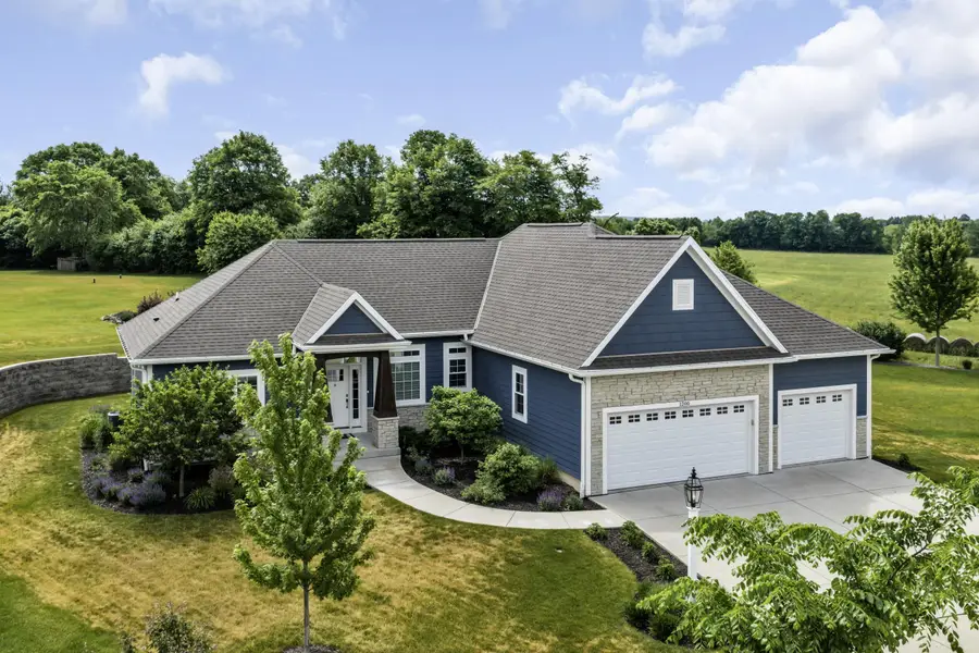 1200 Mohican Trl, Waukesha, WI 53189 - #2