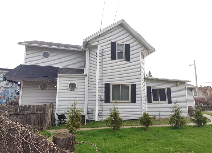 2340 S Kinnickinnic Ave, Milwaukee, WI 53207 - #2