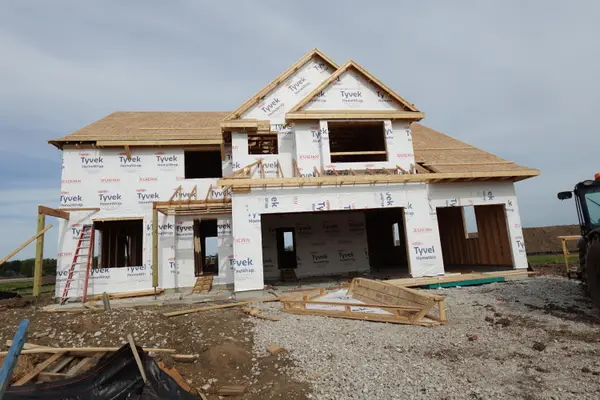 1779 Quail Cir, Oconomowoc, WI 53066