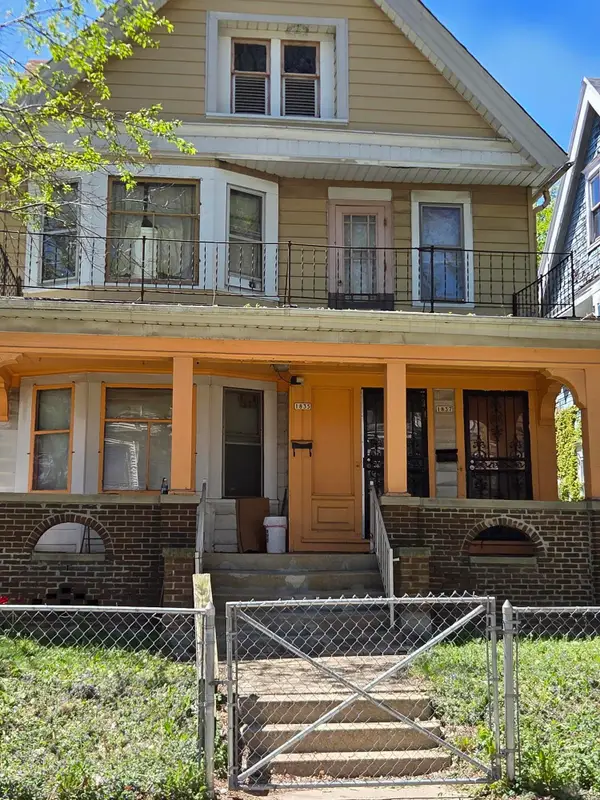 1835 N 39th St, Milwaukee, WI 53208