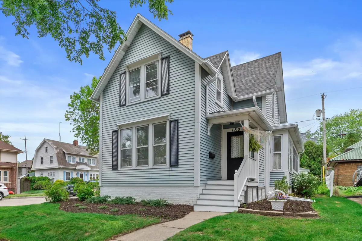 1801 Park Ave, Racine, WI 53403 - #1