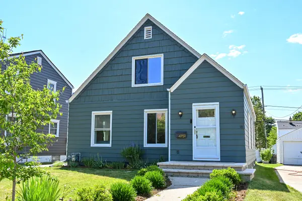4751 N Marlborough Dr, Whitefish Bay, WI 53211