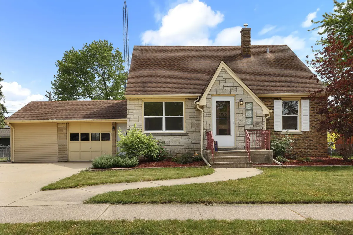 1815 29th St, Kenosha, WI 53140 - #1