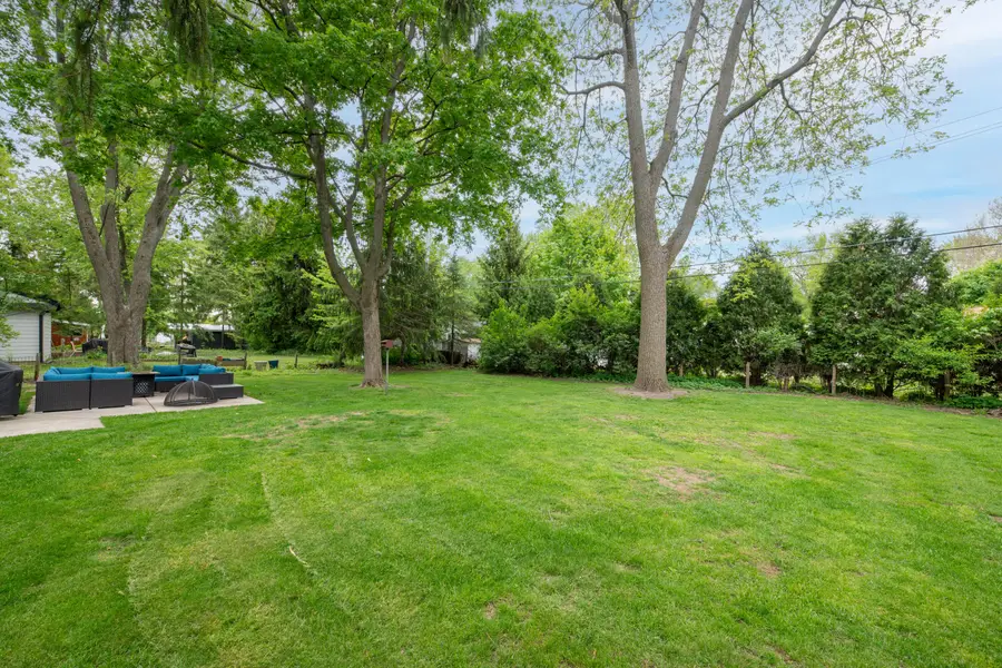 215 Leanore Ln, Brookfield, WI 53005 - #3