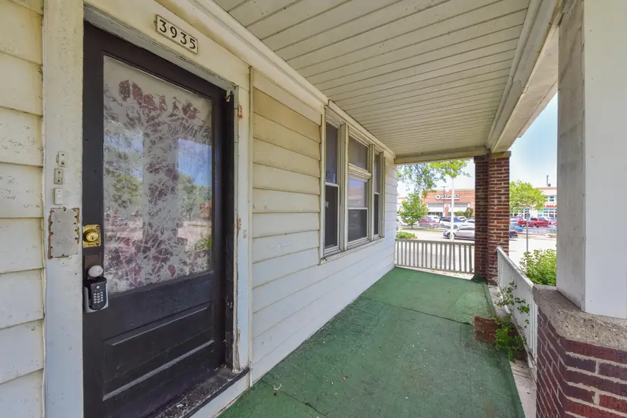 3935 N Palmer St, Milwaukee, WI 53212 - #2