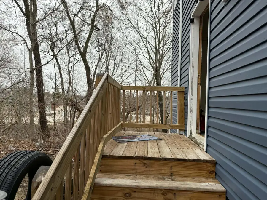 730 Broadway St, Sheboygan Falls, WI 53085 - #3