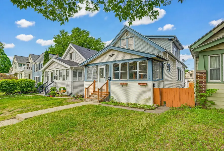 1320-1322 S 77th St, West Allis, WI 53214 - #2