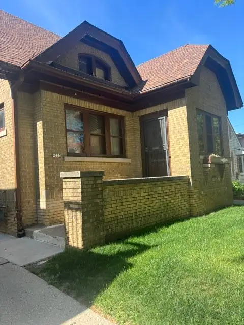 4223 W Concordia Ave, Milwaukee, WI 53216 - #2