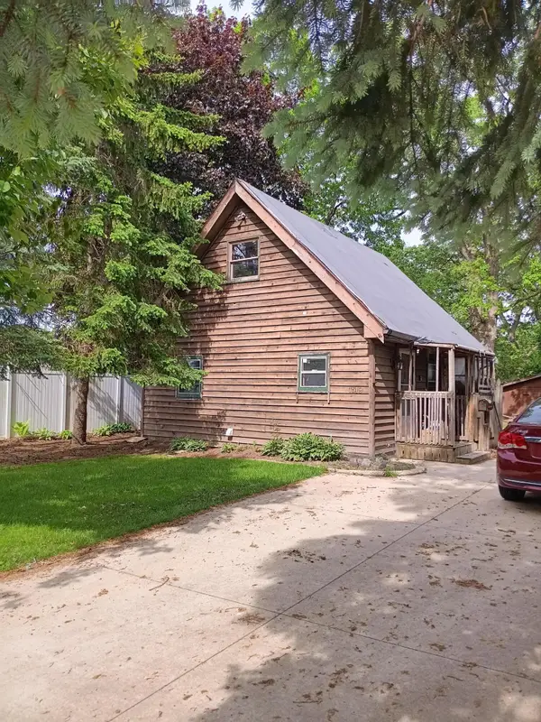 1519 Virginia St, Racine, WI 53405