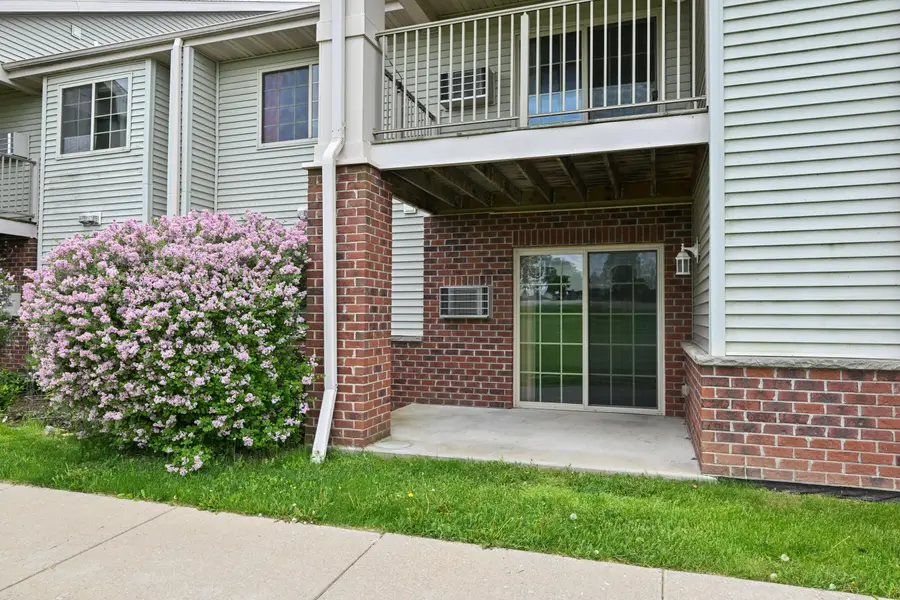 W1062 Marietta Ave, Ixonia, WI 53036 - #2