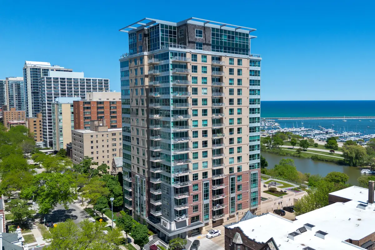 1522 N Prospect Ave, Milwaukee, WI 53202 - #1