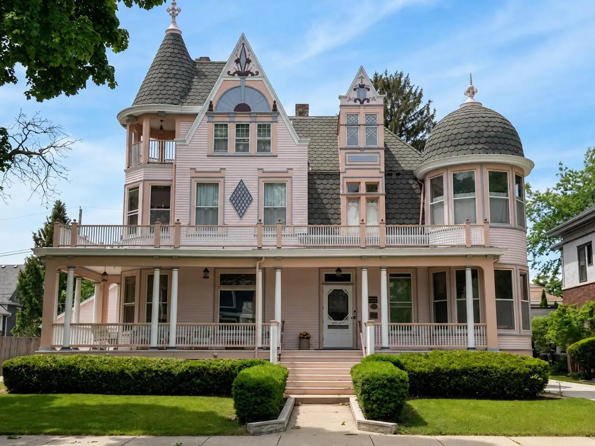 1520 College Ave, Racine, WI 53403 - #1