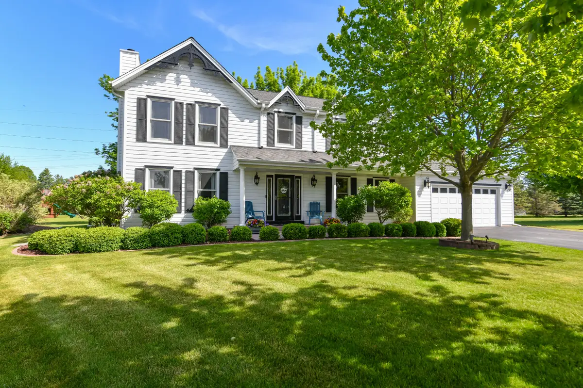 S79W15547 Foxboro Pl, Muskego, WI 53150 - #1