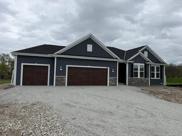 9628 S Sophia Ct, Franklin, WI 53132
