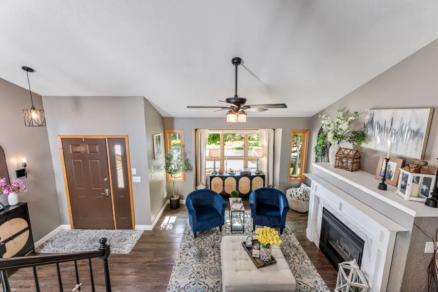 712 Juniper St, La Crescent, MN 55947 - #3