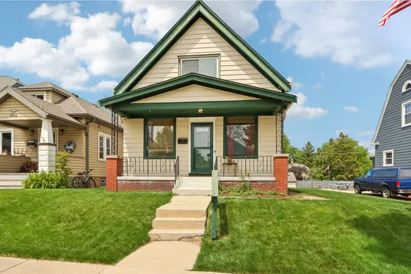 3866 E Armour Ave E, Cudahy, WI 53110