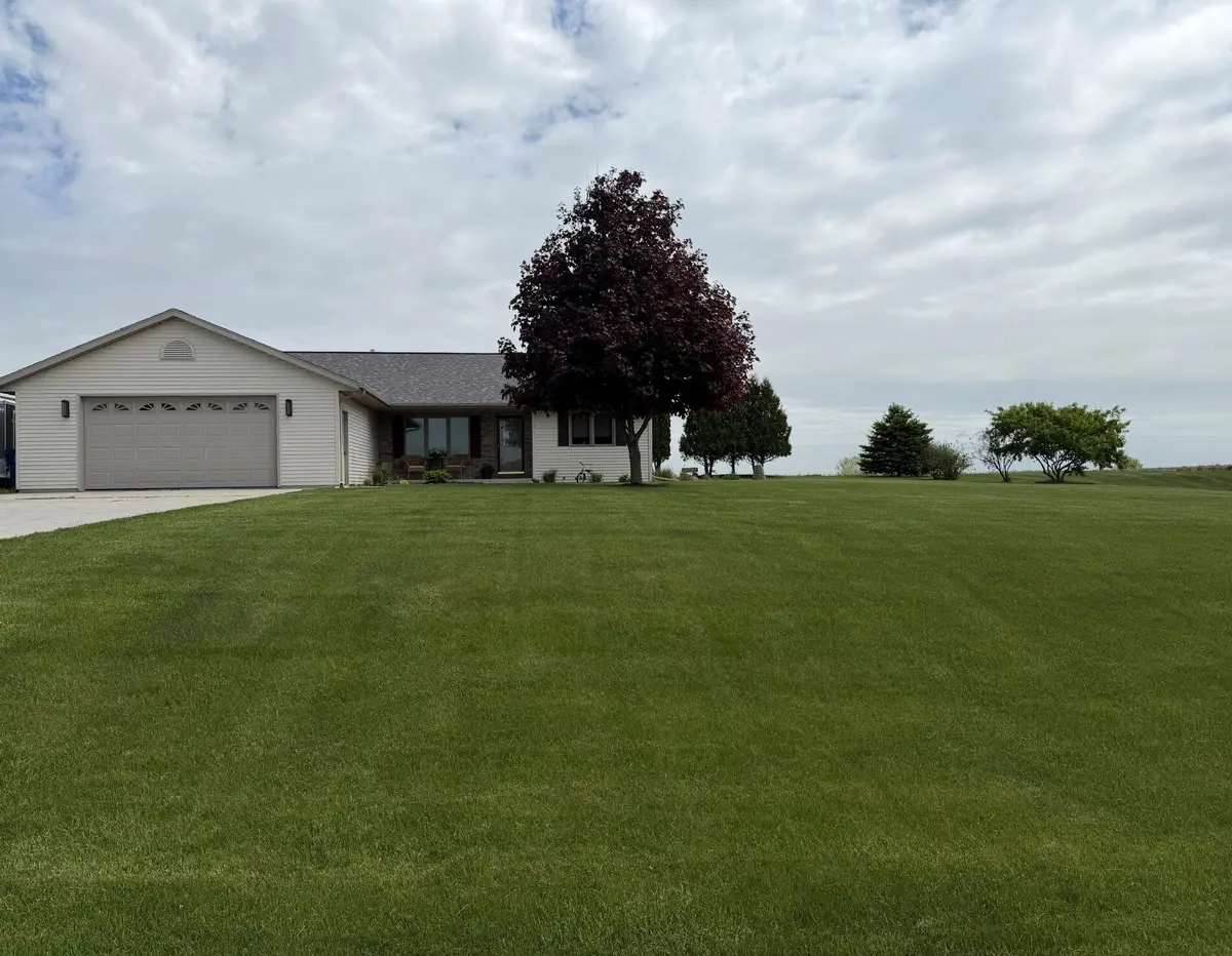 N3061 Dykstra Rd, Hingham, WI 53093 - #1