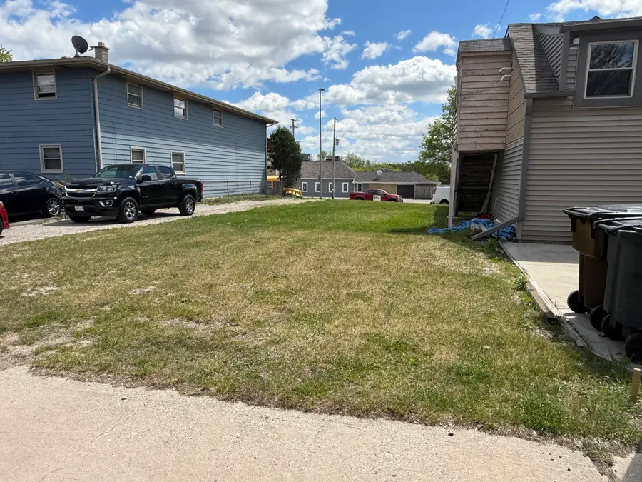 LOT 7 W Howard Ave, Greenfield, WI 53221 - #3