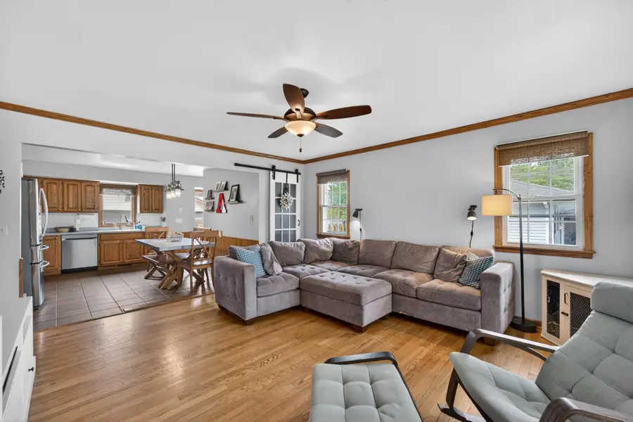 373 Garfield St, Burlington, WI 53105 - #2