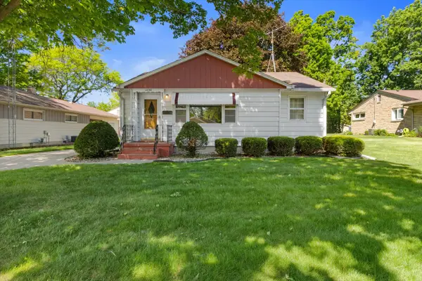 1420 Neenah St, Watertown, WI 53094