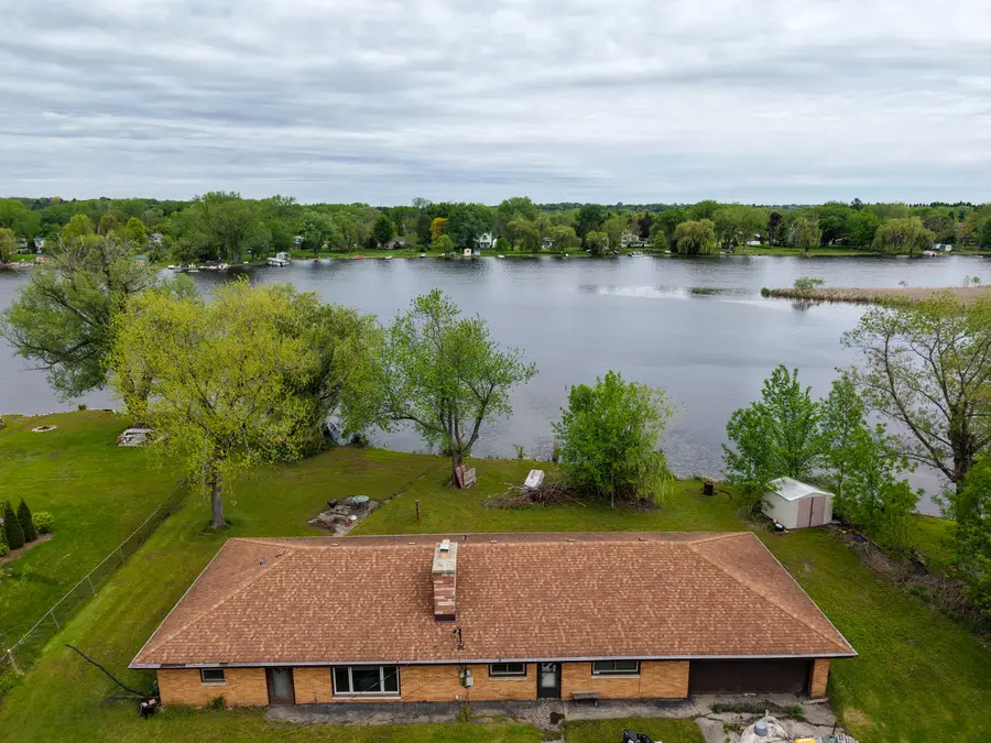 3468 S Shore Dr, Richfield, WI 53033 - #2