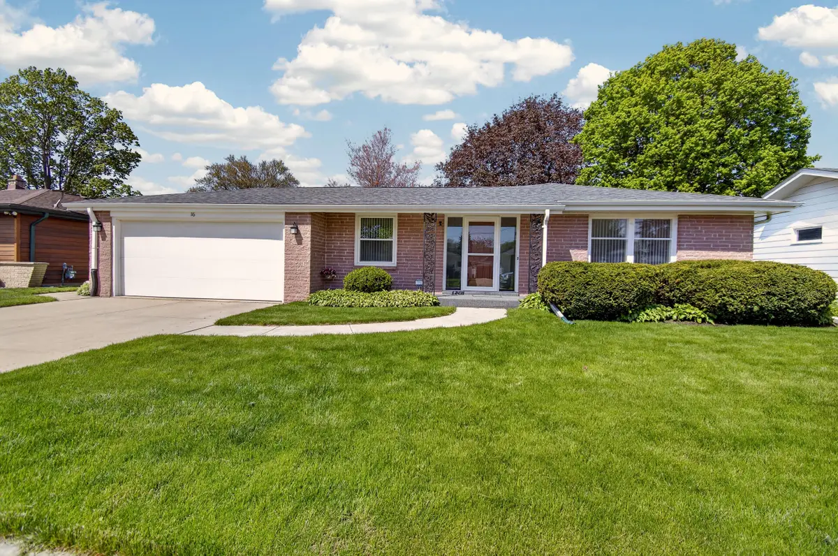 116 Virginia St, Racine, WI 53405 - #1