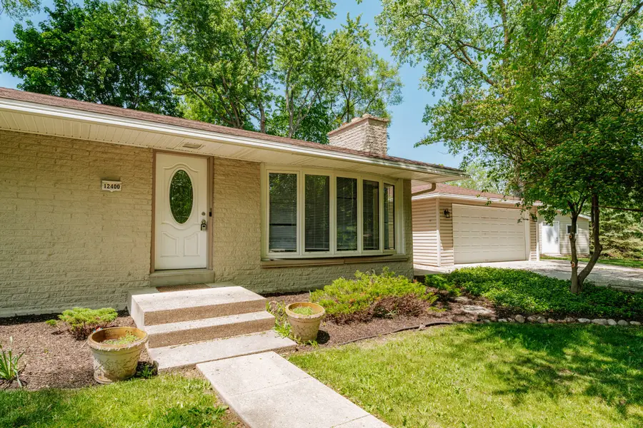 12400 Elmhurst Pkwy, Elm Grove, WI 53122 - #3