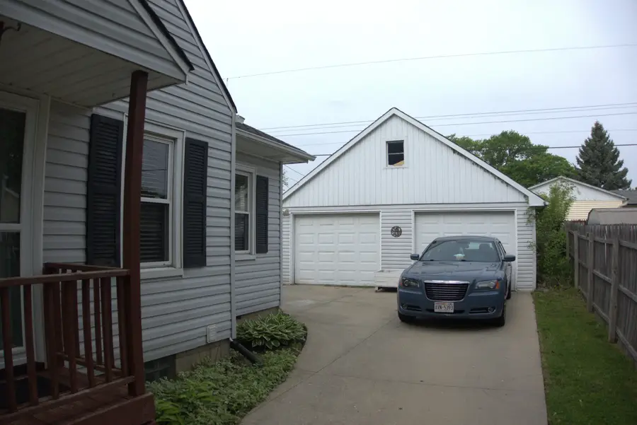 5620 43rd Ave, Kenosha, WI 53144 - #3